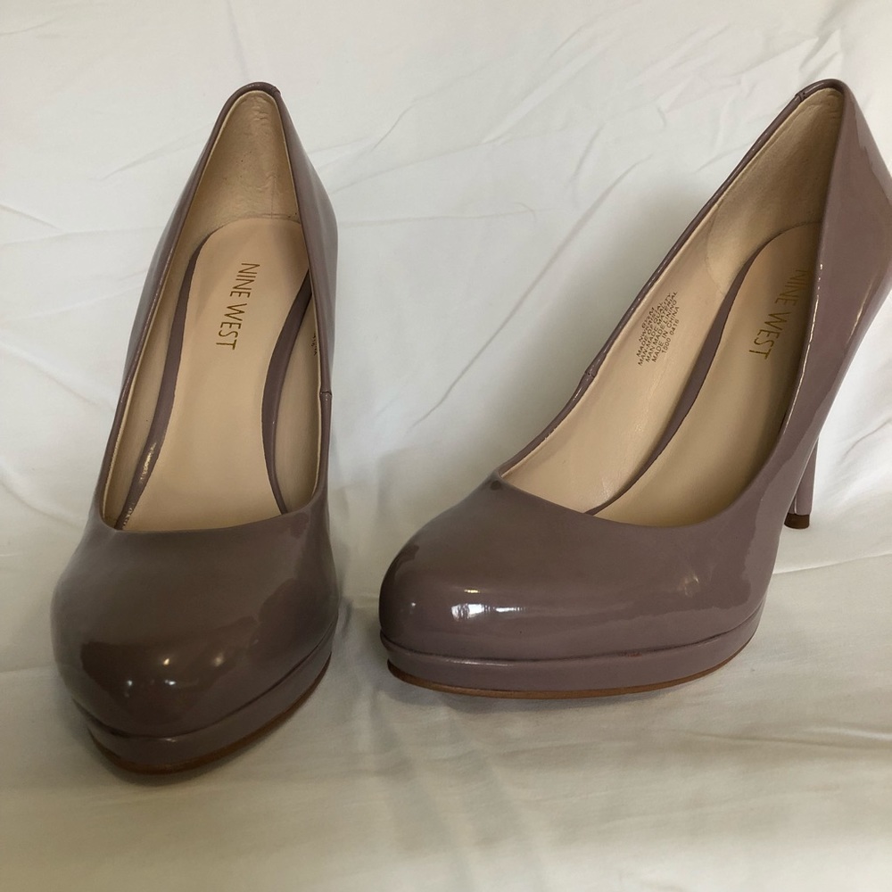 Nine West Kristal Patent Pump-Light Purple